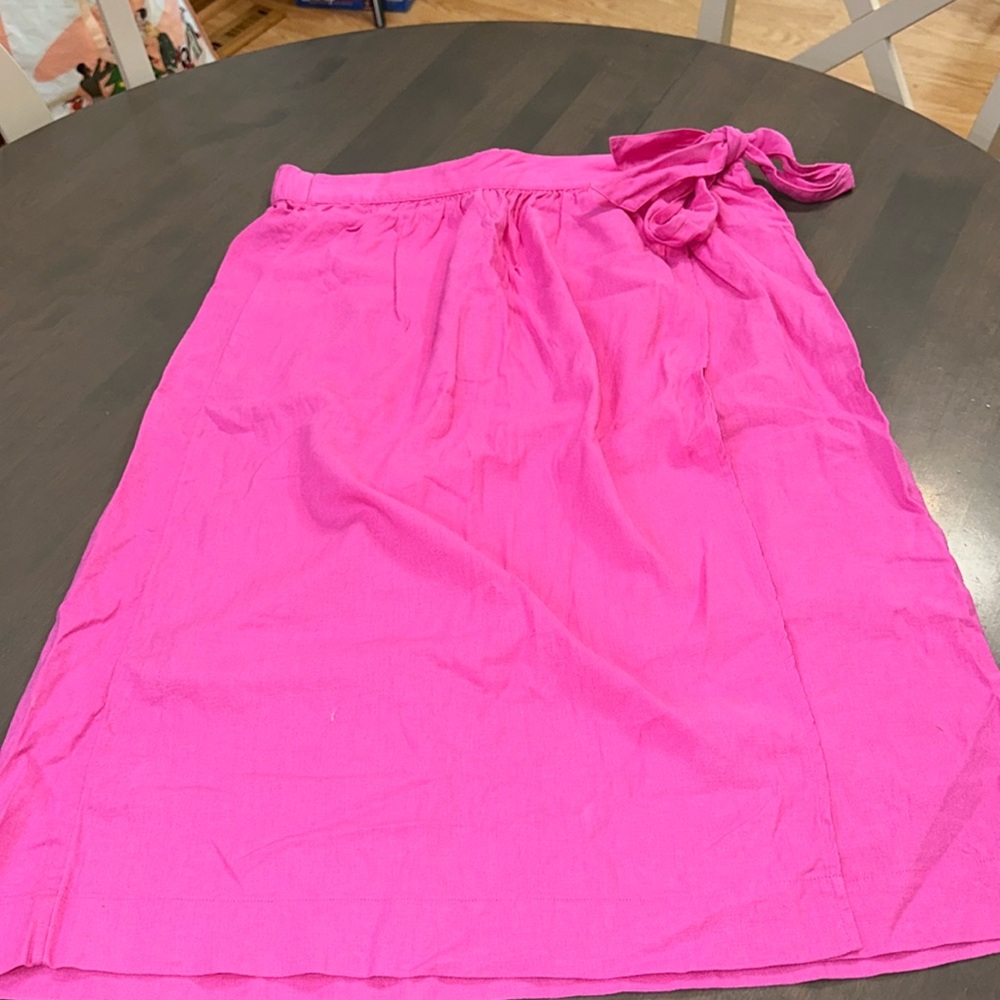 Pink skirt